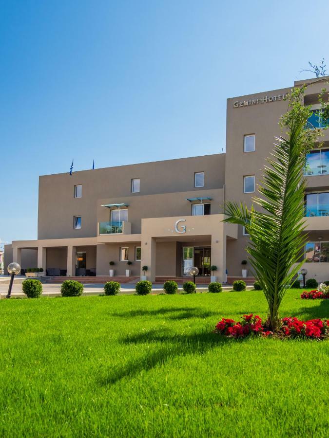 Cnic Gemini Hotel Mesongi Exterior photo