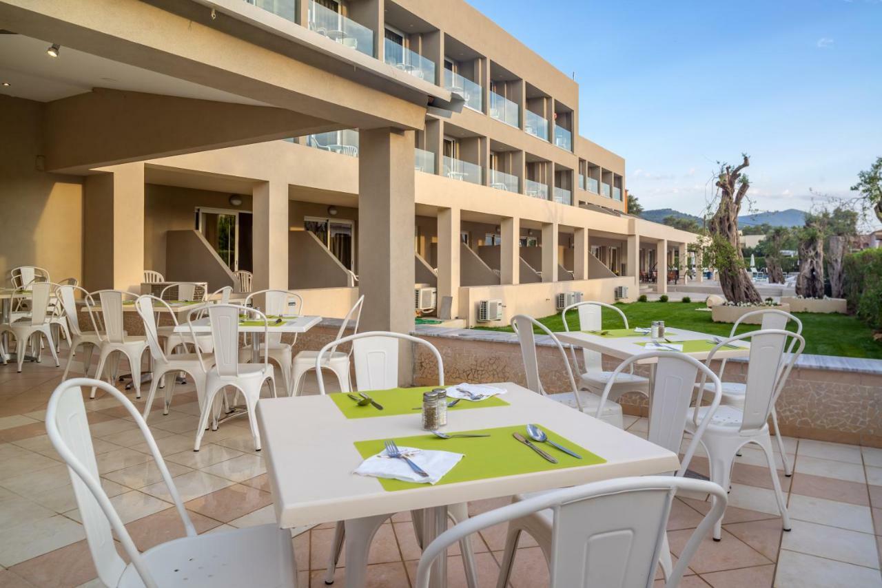 Cnic Gemini Hotel Mesongi Exterior photo